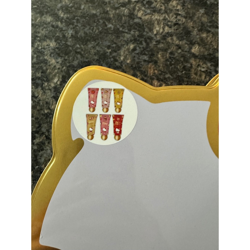 Hello Kitty Apple Collection 6 Scented Hand Creams in Collectible Shaped Tin new - Picture 2 of 11